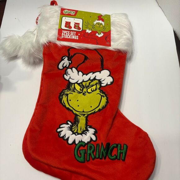 The Grinch Dr. Seuss 2 Pack Stocking Grinch Max Red Faux Fur Cuff NWT - Picture 1 of 7